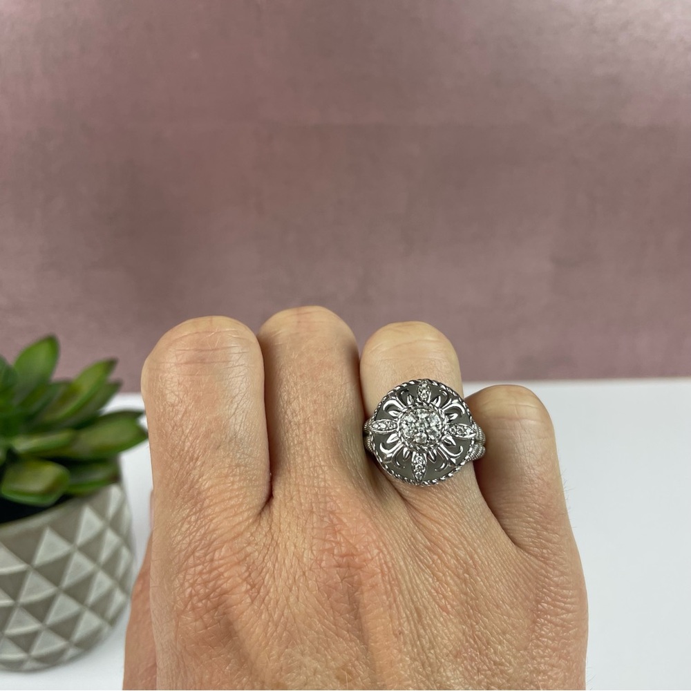 Judith Ripka Silver 925 CZ Cubic Zirconia Diamonique Diamond Like Floral Ring